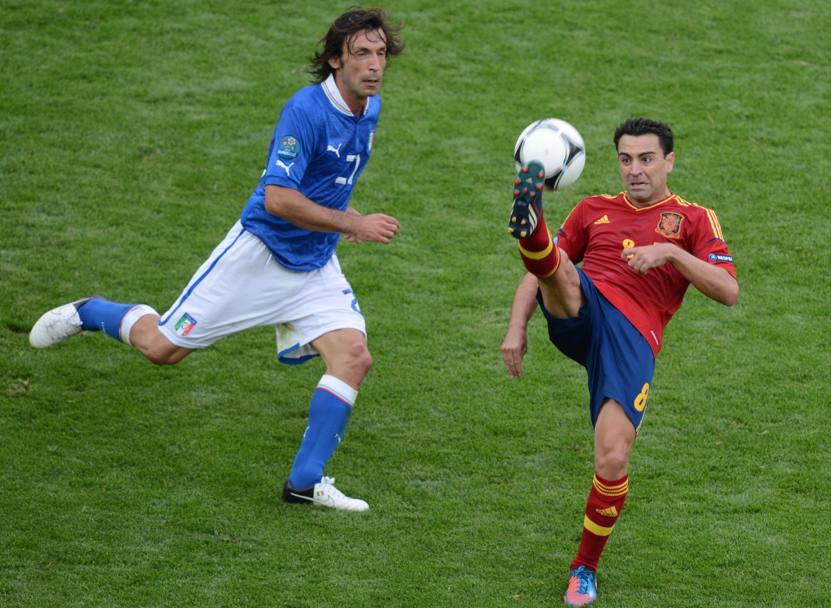 All&#39;Europeo 2012 , durante il girone eliminatorio, contro l&#39;Italia di Pirlo (1-1). Si rincontreranno in finale, conclusa con il trionfo spagnolo (Afp) 